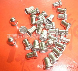 廠家專業生產空心鉚釘活動三檔扣箱包五金配件手袋五金配件供應 ,東莞市橋頭迪賀五金制品廠